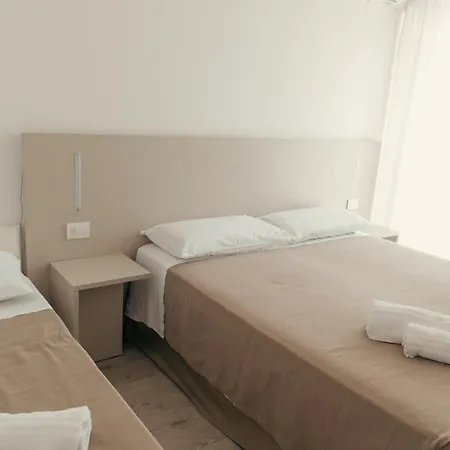 Lux Otel 3*