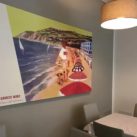 Otel Lux