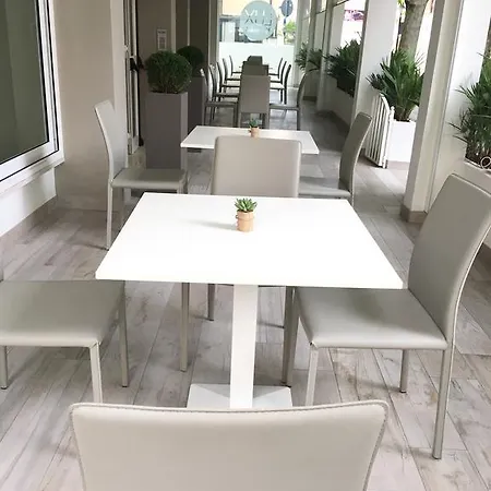 Otel Lux Gabicce Mare